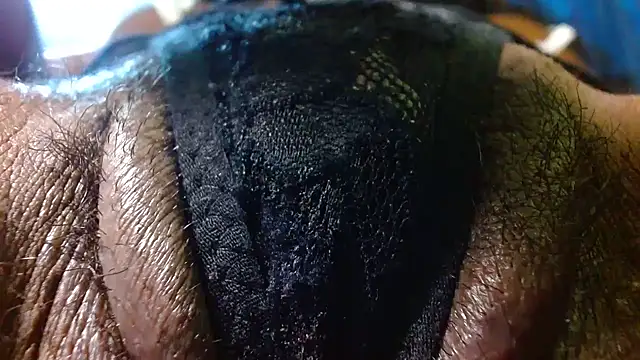 Snapshot of bethanywilson_23 chatting on 21, 11, 2025 bethanywilson 23 online show from 21, 11, 2025