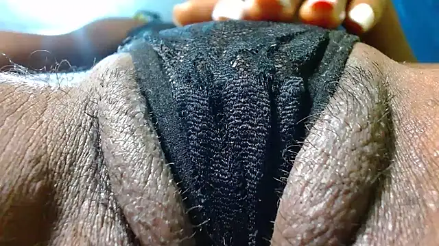 Snapshot of bethanywilson_23 chatting on 1, 12, 2025 bethanywilson 23 online show from 1, 12, 2025