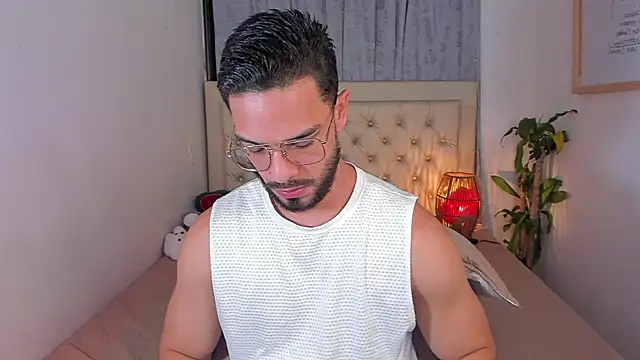 Snapshot of Josseph1_ chatting on 12, 1, 2025 Josseph1 online show from 12, 1, 2025