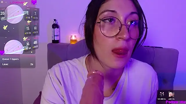 Red-moon1 online show from 19, 1, 2025