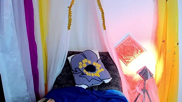 Snapshot of sophiaamethystt chatting on 13, 11, 2025 sophiaamethystt online show from 13, 11, 2025