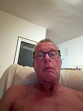 Snapshot of kempsilk chatting on 27, 6, 2026 kempsilk online show from 27, 6, 2026