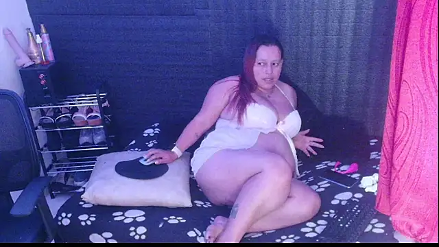 Snapshot of Diana_Lozano chatting on 21, 2, 2025 Diana Lozano online show from 21, 2, 2025