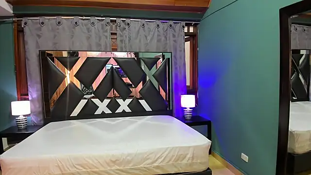 Linda4Petite online show from 2, 2, 2025