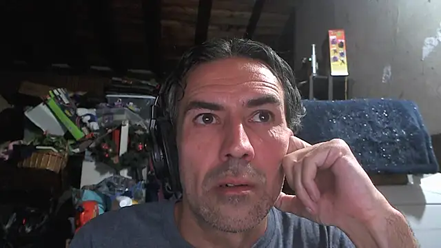 Anarchy Burger online show from 25, 4, 2026