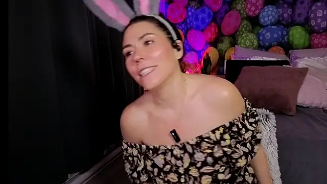 Ellie-L-Elizabeth online show from 2, 4, 2026