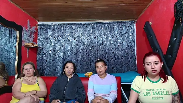 Snapshot of lesbiancuple chatting on 26, 2, 2025 lesbiancuple online show from 26, 2, 2025
