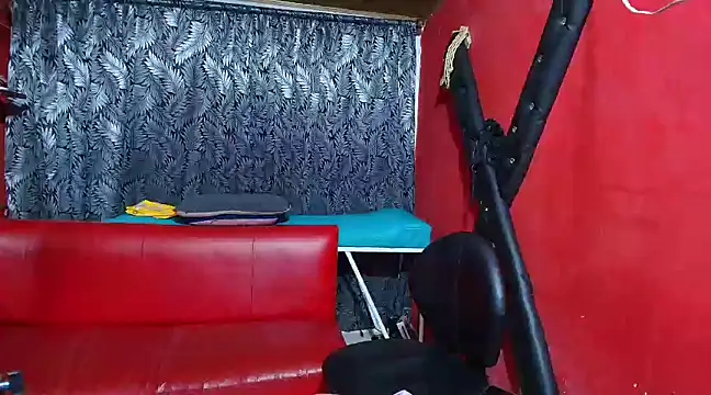 Snapshot of lesbiancuple chatting on 11, 3, 2025 lesbiancuple online show from 11, 3, 2025