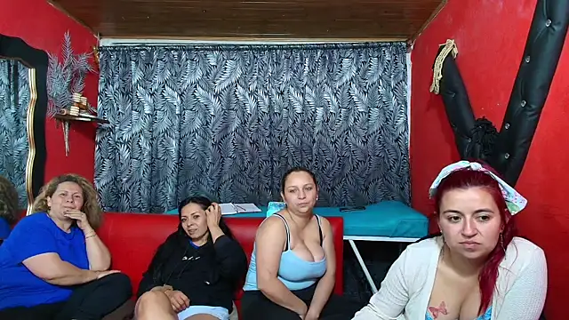 Snapshot of lesbiancuple chatting on 12, 3, 2025 lesbiancuple online show from 12, 3, 2025