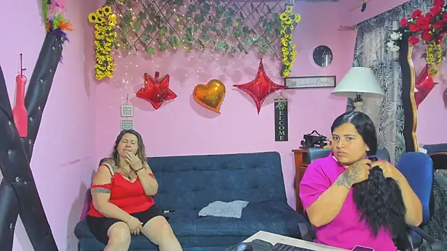 lesbiancuple online show from 19, 3, 2026