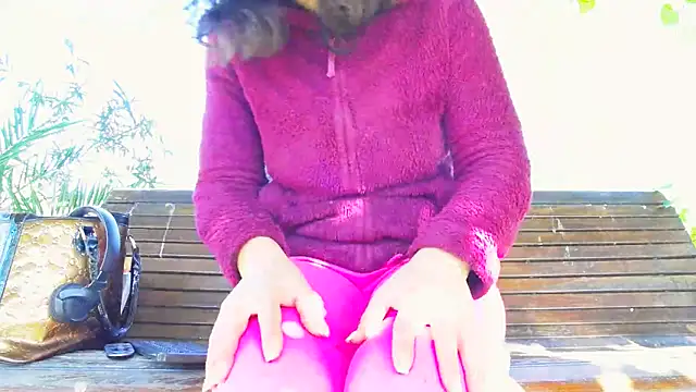 SquirtyMellissaLabia online show from 19, 10, 2025