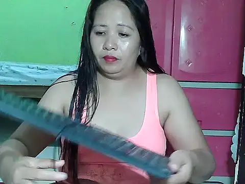 Snapshot of sweetlady_pinay chatting on 9, 9, 2025 sweetlady pinay online show from 9, 9, 2025