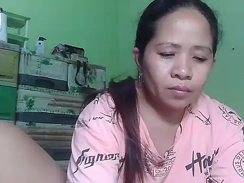 sweetlady pinay online show from 17, 4, 2026