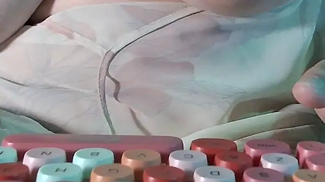 Snapshot of Lilmuh_ chatting on 15, 3, 2025 Lilmuh online show from 15, 3, 2025