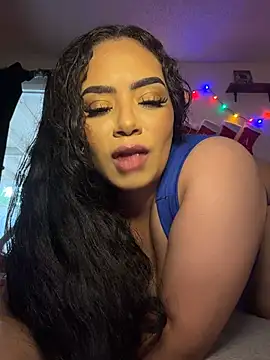 Snapshot of CarmelaAnthony chatting on 21, 12, 2025 CarmelaAnthony online show from 21, 12, 2025