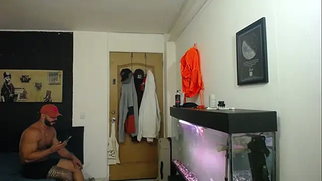 romeolovedark online show from 11, 1, 2025