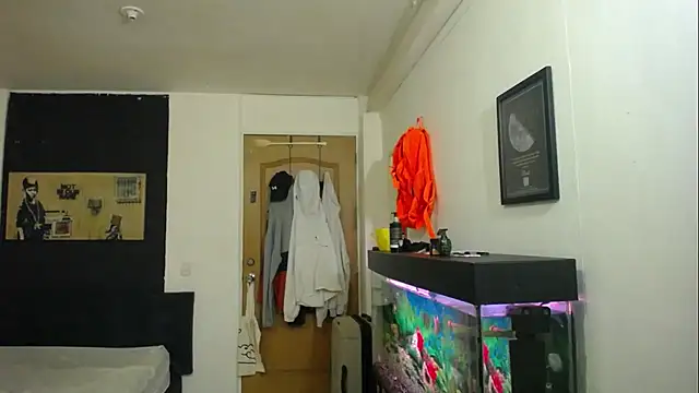 romeolovedark online show from 23, 1, 2025