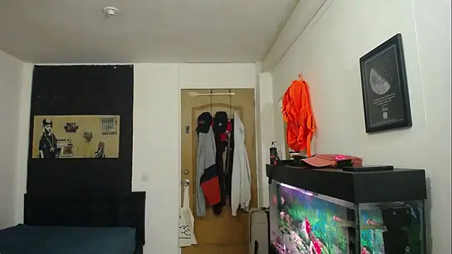 romeolovedark online show from 26, 1, 2025