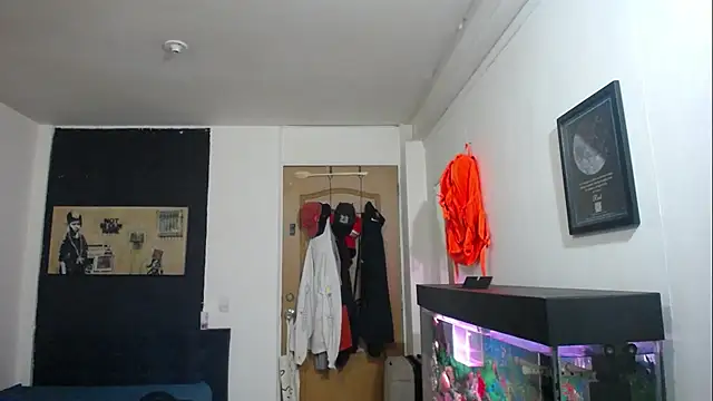 romeolovedark online show from 14, 2, 2025