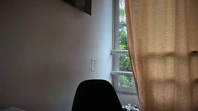 Snapshot of romeolovedark chatting on 21, 4, 2026 romeolovedark online show from 21, 4, 2026