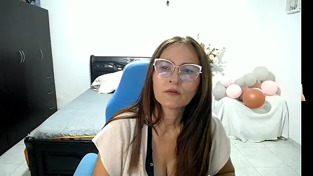 Xiimen online show from 17, 9, 2025