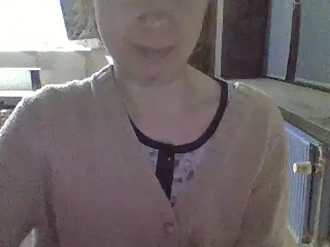 Moi Lina online show from 2, 2, 2025