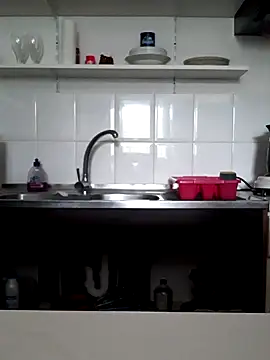 Moi Lina online show from 7, 10, 2025