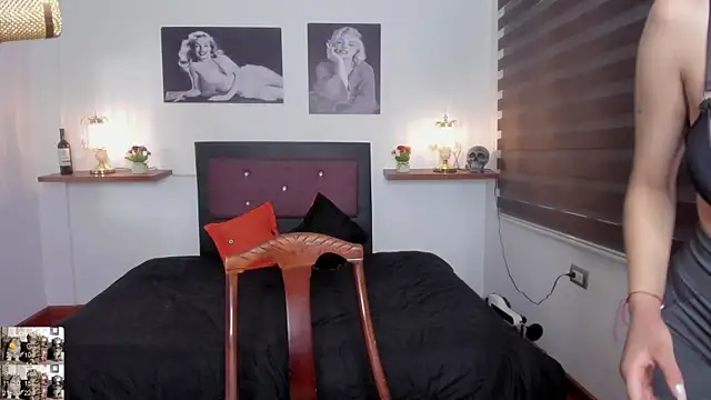 Mariana Joness online show from 1, 3, 2025