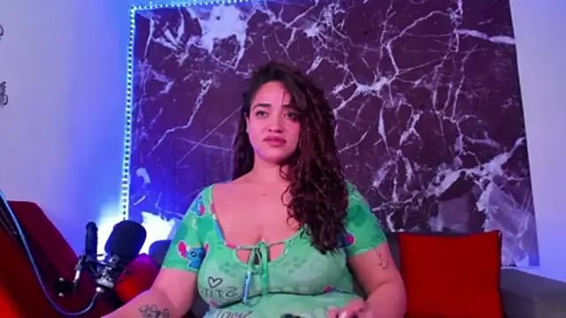 HannaMiillsxh online show from 21, 2, 2026