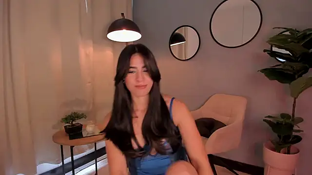 LiaPearce online show from 14, 12, 2024