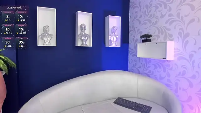 Amaraa Lewis online show from 22, 3, 2025