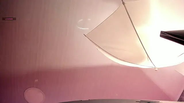 Amaraa Lewis online show from 16, 9, 2025