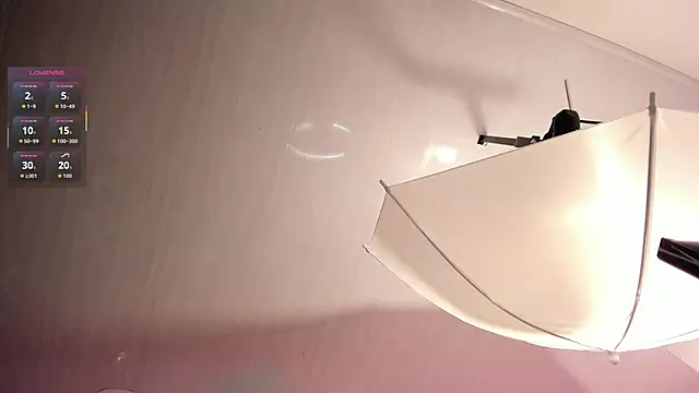 Amaraa Lewis online show from 19, 9, 2025