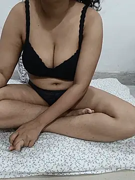 Snapshot of Rubyrosemumbai chatting on 25, 6, 2026 Rubyrosemumbai online show from 25, 6, 2026