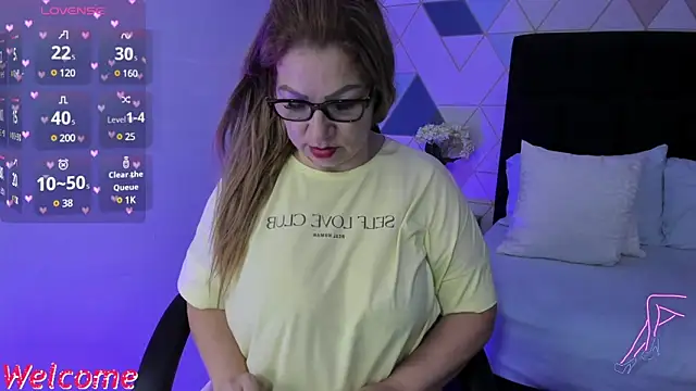 gisela27 online show from 10, 2, 2025