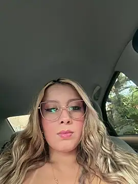 ValeriaHot69 online show from 17, 3, 2026