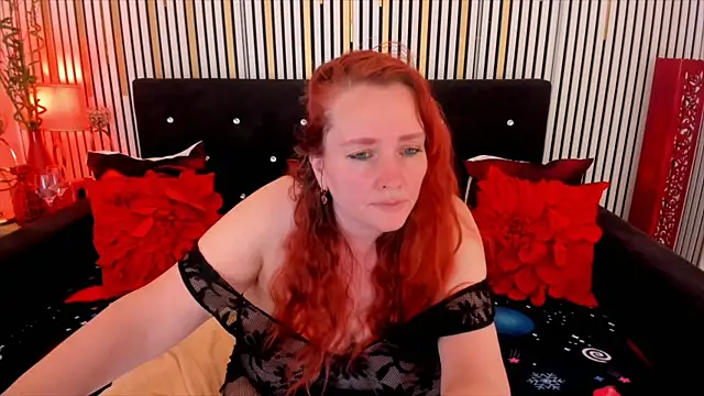 Snapshot of SinFulTitsDD chatting on 10, 5, 2026 SinFulTitsDD online show from 10, 5, 2026