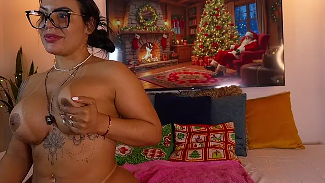 anyiled hot online show from 21, 12, 2024