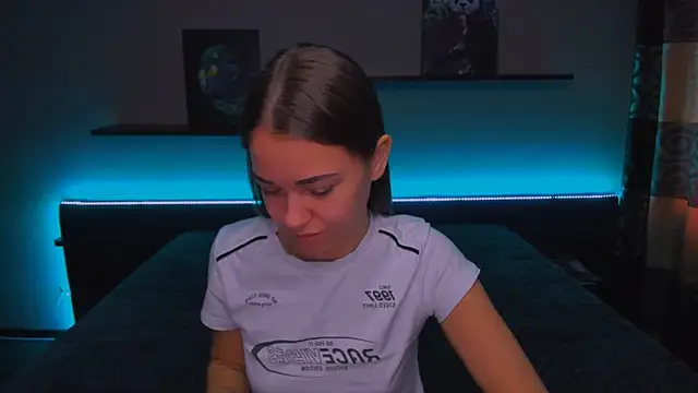 AlexaBarkley online show from 24, 12, 2024