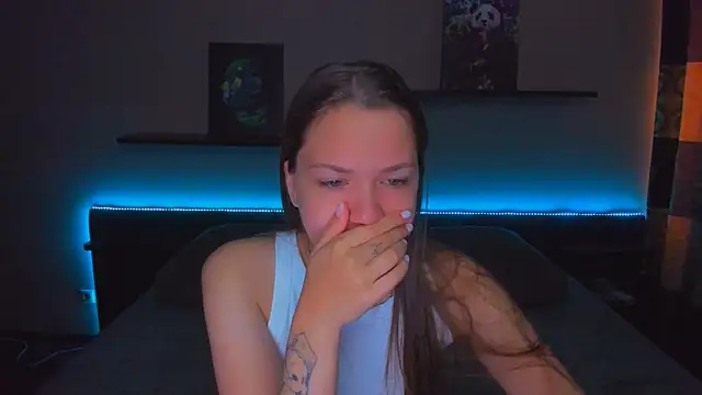 Snapshot of AlexaBarkley chatting on 4, 6, 2026 AlexaBarkley online show from 4, 6, 2026