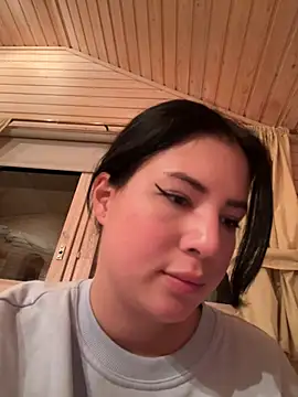 Snapshot of clairewntr chatting on 30, 12, 2024 clairewntr online show from 30, 12, 2024