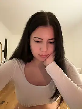 Snapshot of clairewntr chatting on 15, 1, 2025 clairewntr online show from 15, 1, 2025