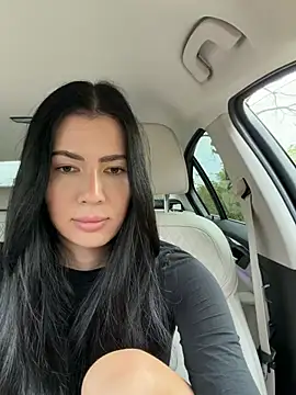 clairewntr online show from 12, 4, 2026