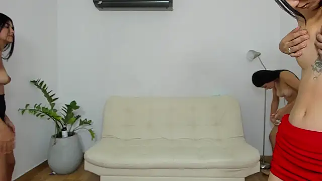 Snapshot of alice_rookie chatting on 24, 2, 2025 alice rookie online show from 24, 2, 2025