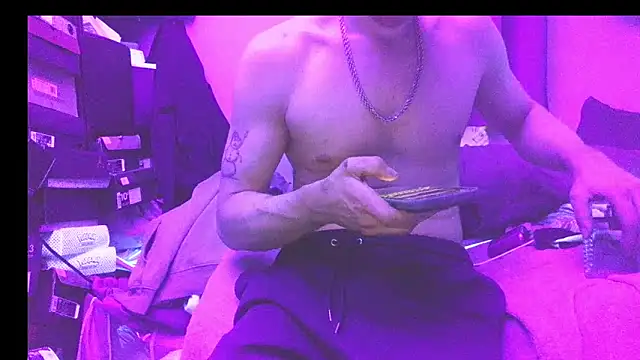 Cloudd Kingg Iceyyy online show from 15, 5, 2026