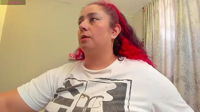 Snapshot of agathaxxx-69 chatting on 10, 1, 2025 agathaxxx-69 online show from 10, 1, 2025