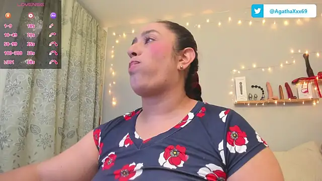 Snapshot of agathaxxx-69 chatting on 5, 2, 2025 agathaxxx-69 online show from 5, 2, 2025