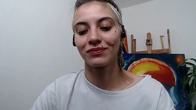 Snapshot of mariecam420 chatting on 7, 12, 2024 mariecam420 online show from 7, 12, 2024