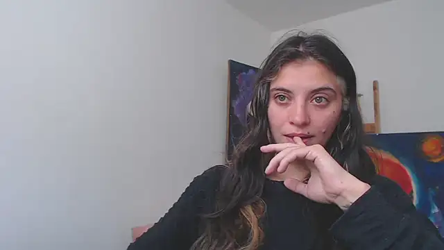 Snapshot of mariecam420 chatting on 14, 12, 2024 mariecam420 online show from 14, 12, 2024