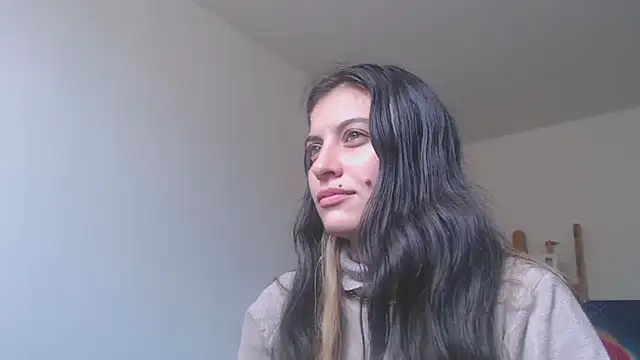 Snapshot of mariecam420 chatting on 16, 12, 2024 mariecam420 online show from 16, 12, 2024